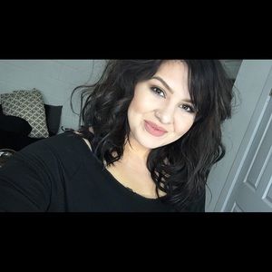 Meet your Posher, Reba